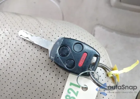 2005 Honda Cr-V Se z USA, uszkodzony, nr VIN JHLRD78905C010107